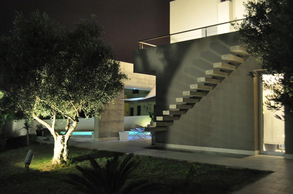 Bed and Breakfast Art House Quartu - Margine Rosso Quartu SantʼElena Pokoj fotografie