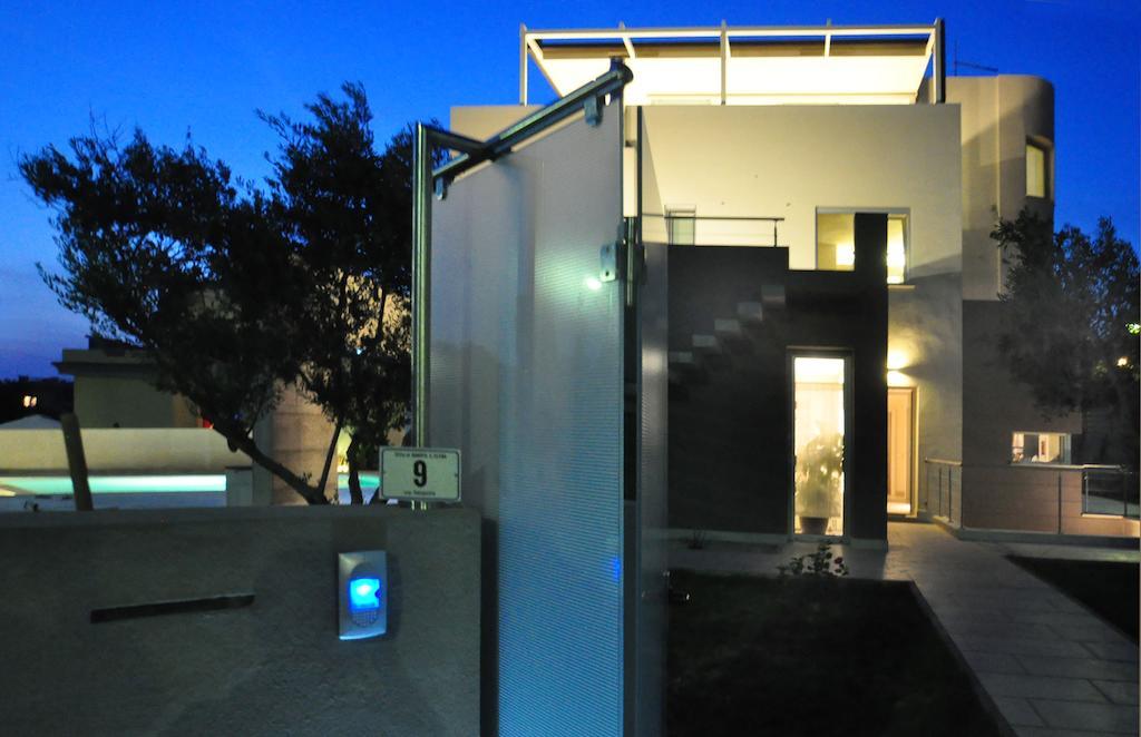 Bed and Breakfast Art House Quartu - Margine Rosso Quartu SantʼElena Exteriér fotografie